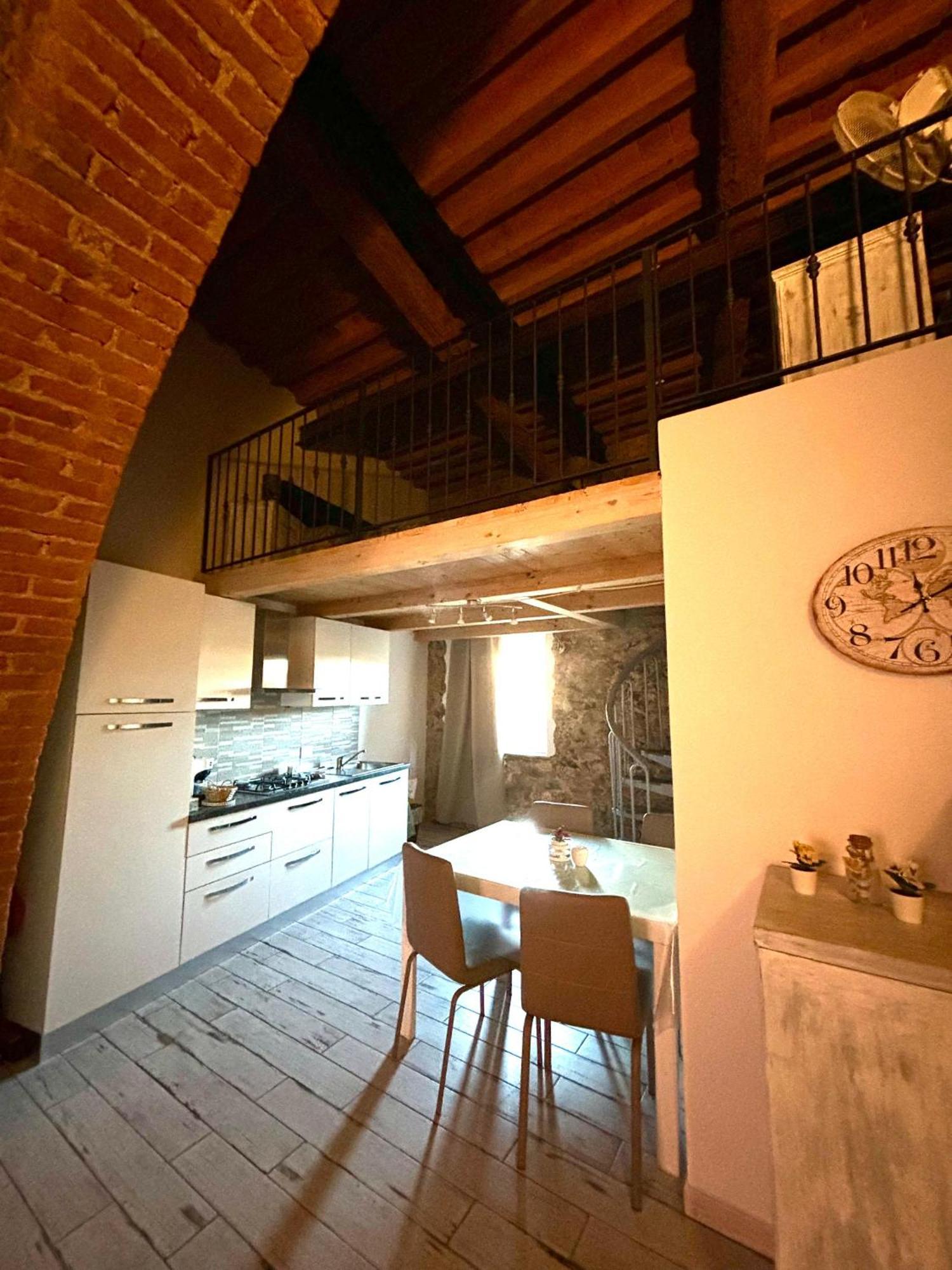 Casa Leo Apartment กาโปลิเวรี ภายนอก รูปภาพ